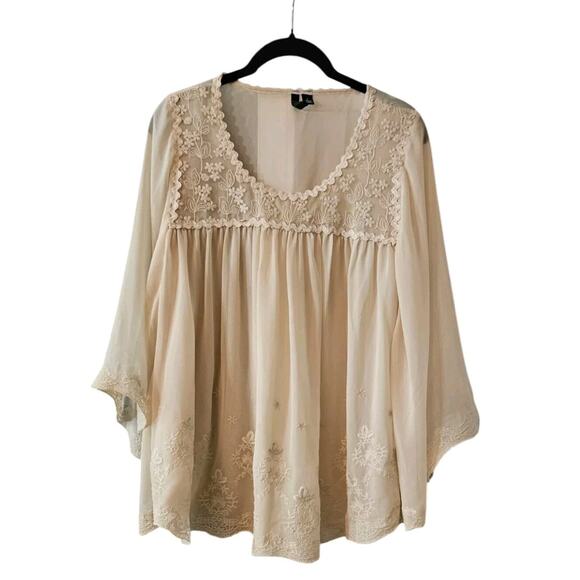 Relativity Womens Blouse LG Tan Embroidered Scallop Cape Sleeves BOHO Peasant - Picture 1 of 9